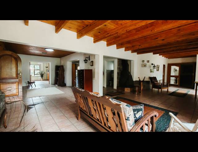 2.10HA SMALLHOLDING FOR SALE IN UNITAS PARK